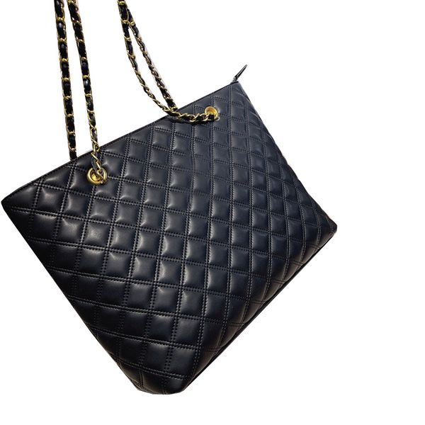 2022ss france womens classical bags bicolore quilted black white gold metal hardware matelasse chain shoulder vintage totes large capacity s
2022ss france womens classical bags bicolore quilted black white gold metal hardware matelasse chain shoulder vintage totes large capacity s