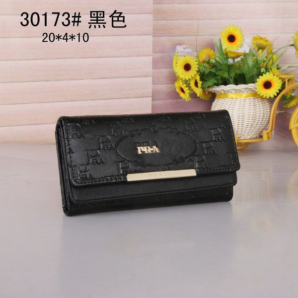 2022 fashion designer mens womens clutch leather wallet card holders bags metal ladies embossing pra hasp credit cards coin purse button han, Red;black
2022 fashion designer mens womens clutch leather wallet card holders bags metal ladies embossing pra hasp credit cards coin purse button han, Red;black