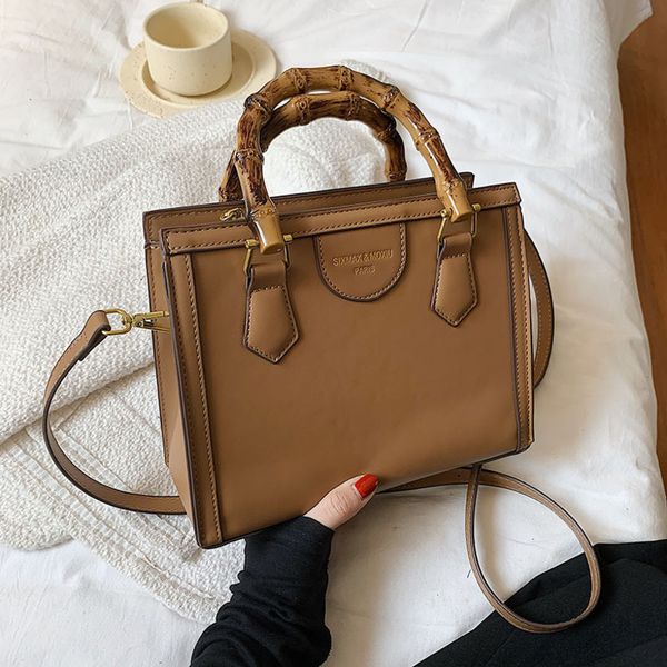 designer luxury bags new women's shoulder bag foreign style autumn fashion messenger small square armpit handbag
designer luxury bags new women's shoulder bag foreign style autumn fashion messenger small square armpit handbag
