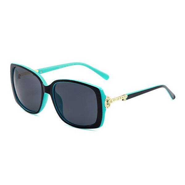 new summer women sunglasses timeless symbol splicing color diamond encrusted design girl gift for lover matched fashion beach eyewear with b, White;black
new summer women sunglasses timeless symbol splicing color diamond encrusted design girl gift for lover matched fashion beach eyewear with b, White;black