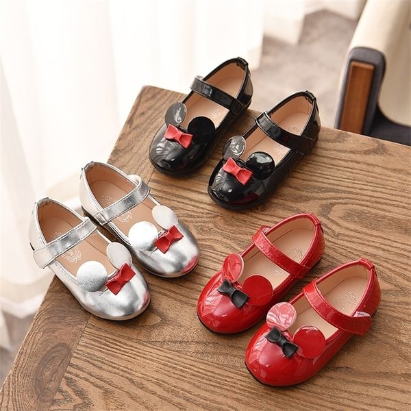 jgshowkito baby girl soft shoes pu patent leather flats for girls kids little children casual flats size 21-36 brand shoes cute lj201203, Black
jgshowkito baby girl soft shoes pu patent leather flats for girls kids little children casual flats size 21-36 brand shoes cute lj201203, Black