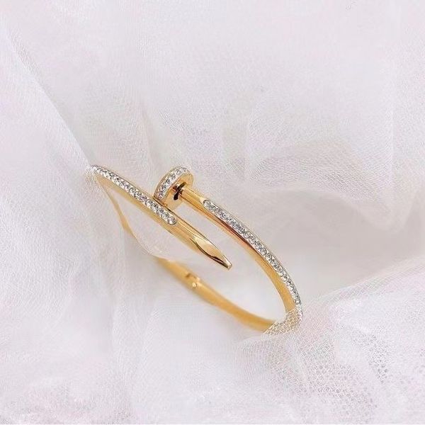 g bangle titanium steel rose gold bracelets european and american fashion red green couple bracelet net red trend personality open men women, Black
g bangle titanium steel rose gold bracelets european and american fashion red green couple bracelet net red trend personality open men women, Black