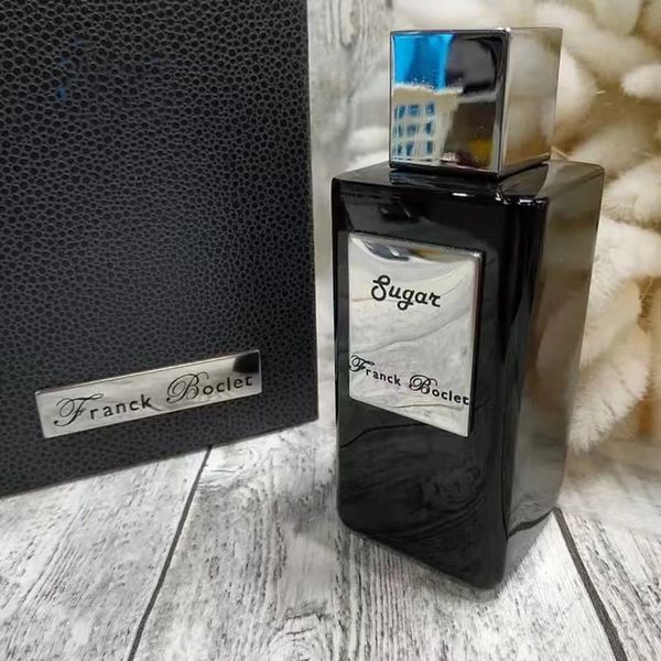 100ml man woman fragrance 3.3fl.oz extrait de parfum favors france sugar perfume brand spray cologne perfumes long lasting good smell
100ml man woman fragrance 3.3fl.oz extrait de parfum favors france sugar perfume brand spray cologne perfumes long lasting good smell