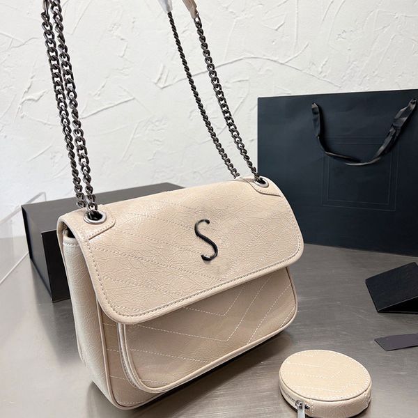 chain messenger handbag flip postman bag crossbody handbags purse cowhide leather niki high-capacity women chain bags coin wallet
chain messenger handbag flip postman bag crossbody handbags purse cowhide leather niki high-capacity women chain bags coin wallet
