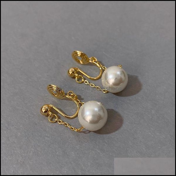 clip-on screw back vintage baroque pearl clip earrings for woman painless no ear hole hanging chain jewelshops dhsp4, Silver
clip-on screw back vintage baroque pearl clip earrings for woman painless no ear hole hanging chain jewelshops dhsp4, Silver