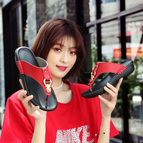 summer slippers 2022 new clip-foot non-slip outdoor thick sole comfortable massage fashion casual versatile beach sandals, Black
summer slippers 2022 new clip-foot non-slip outdoor thick sole comfortable massage fashion casual versatile beach sandals, Black