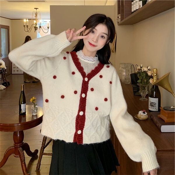 women's polos style women's knitted cardigan with long sleeves 2o24, White 
women's polos style women's knitted cardigan with long sleeves 2o24, White
