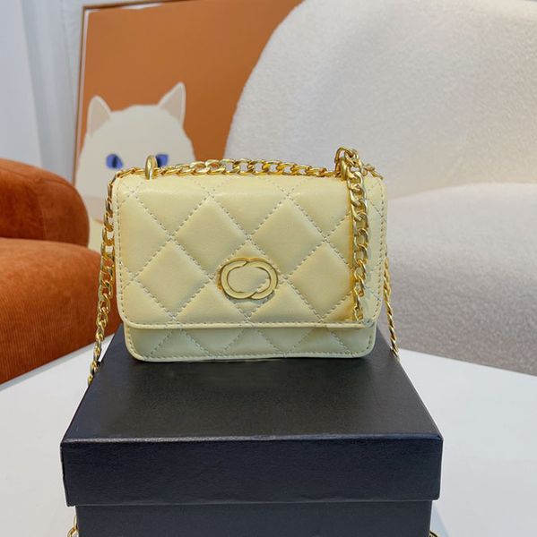 22ss small shoulder bags senior designer enamel buckle leather rhombus chain design fortune bag extravagant fashion daily casual versatile l
22ss small shoulder bags senior designer enamel buckle leather rhombus chain design fortune bag extravagant fashion daily casual versatile l