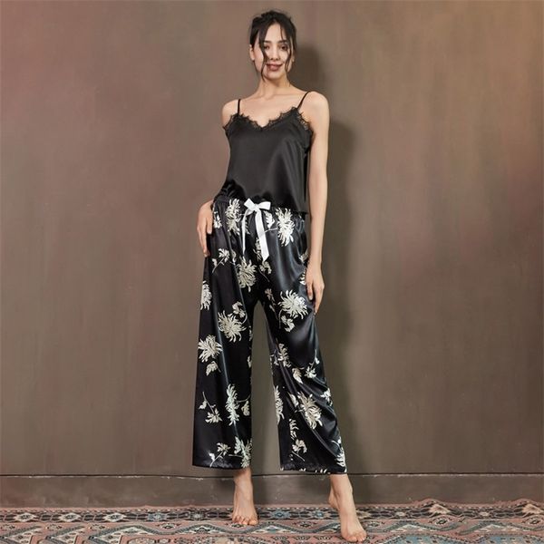 2pcs/lot women's pajamas set sleepwear home clothes suit print nightwear underwear ladies sling pants 220329, Black;red
2pcs/lot women's pajamas set sleepwear home clothes suit print nightwear underwear ladies sling pants 220329, Black;red