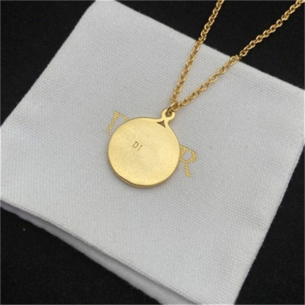 2022 20% off designer jewelry d family autumn and new letter necklace female pig nose diamond pendant high sense medieval necklace, Silver
2022 20% off designer jewelry d family autumn and new letter necklace female pig nose diamond pendant high sense medieval necklace, Silver