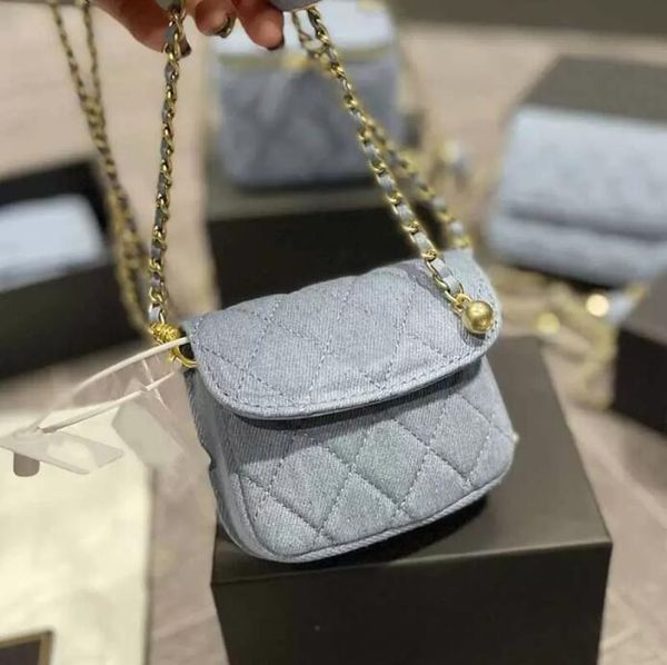 tz women vanity case shoulder bag flap blue denim cowboy mini designer bags gold-tone metal chain hardware cross body regulator ball quilted
tz women vanity case shoulder bag flap blue denim cowboy mini designer bags gold-tone metal chain hardware cross body regulator ball quilted