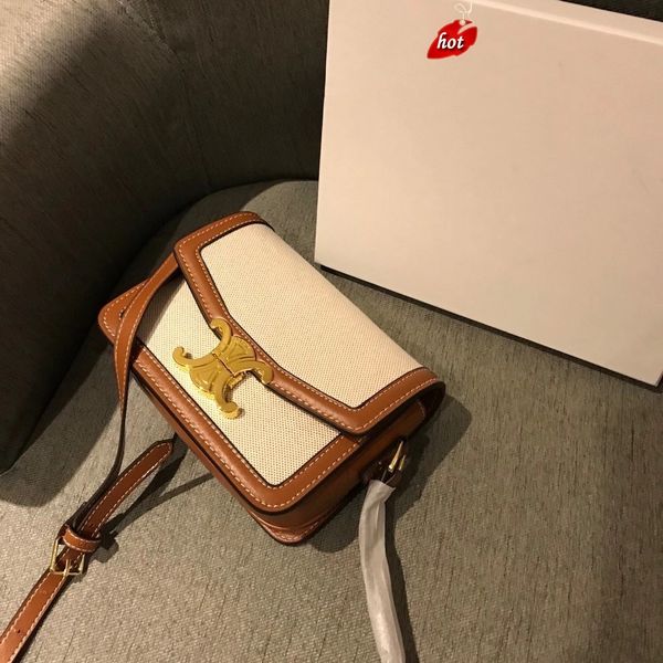 factory online export designer brand bag handbag 2022 new women's seri small square cross car triumphal
factory online export designer brand bag handbag 2022 new women's seri small square cross car triumphal