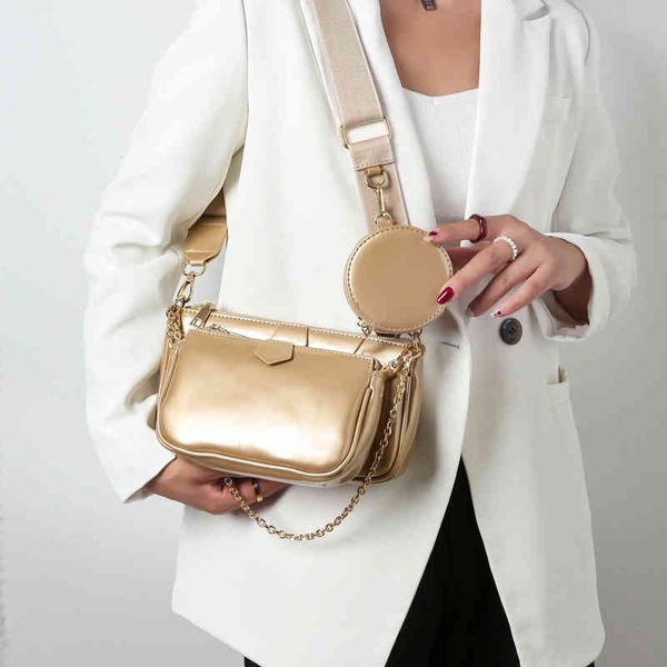 ladies fashion personality trend new brand bag wholesale women's pattern square three piece one shoulder
ladies fashion personality trend new brand bag wholesale women's pattern square three piece one shoulder