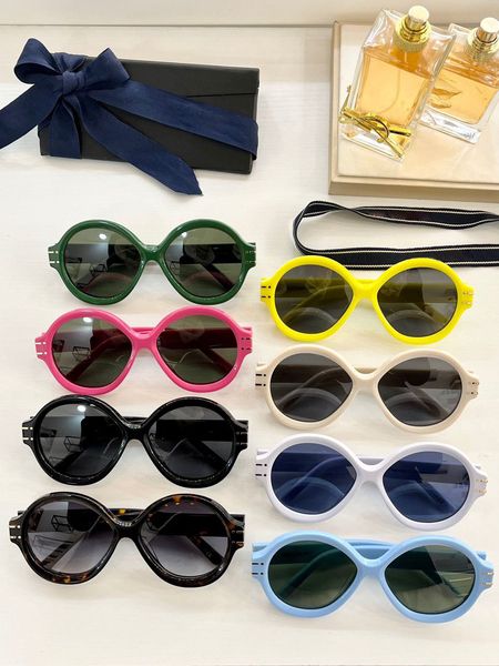 men sunglasses for women latest selling fashion sun glasses mens sunglass gafas de sol glass uv400 lens with random matching box r1u, White;black
men sunglasses for women latest selling fashion sun glasses mens sunglass gafas de sol glass uv400 lens with random matching box r1u, White;black