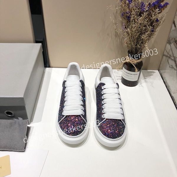 2022 designer boots sneakers casual shoes men women party velvet thick bottom shoes mixed mesh fiber luxury trainers size34-46, Black
2022 designer boots sneakers casual shoes men women party velvet thick bottom shoes mixed mesh fiber luxury trainers size34-46, Black