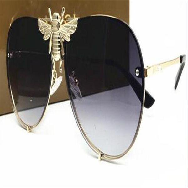 luxury 2238 sunglasses men women brand designer popular fashion big summer style with the bees uv protection lens come2984, White;black
luxury 2238 sunglasses men women brand designer popular fashion big summer style with the bees uv protection lens come2984, White;black