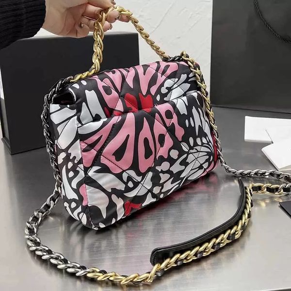 25cm flap mini designer bags ladies multicolor butterfly print classic handbags luxury metal chains timeless diamond quilting crossbody bags
25cm flap mini designer bags ladies multicolor butterfly print classic handbags luxury metal chains timeless diamond quilting crossbody bags