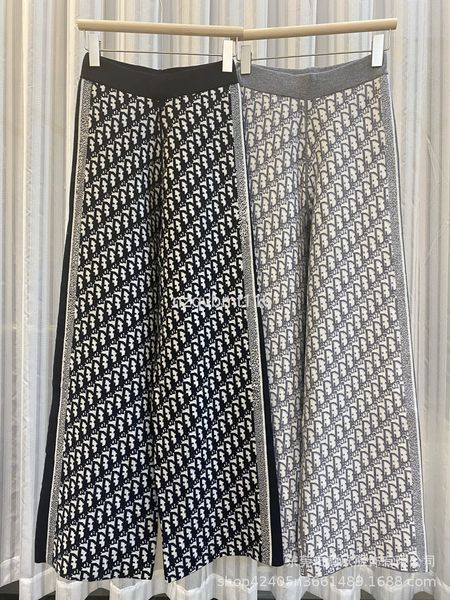 women's knits & tees european station letters old flowers wear loose and thin on both sides, increased jacquard cashmere knitted straig, White
women's knits & tees european station letters old flowers wear loose and thin on both sides, increased jacquard cashmere knitted straig, White
