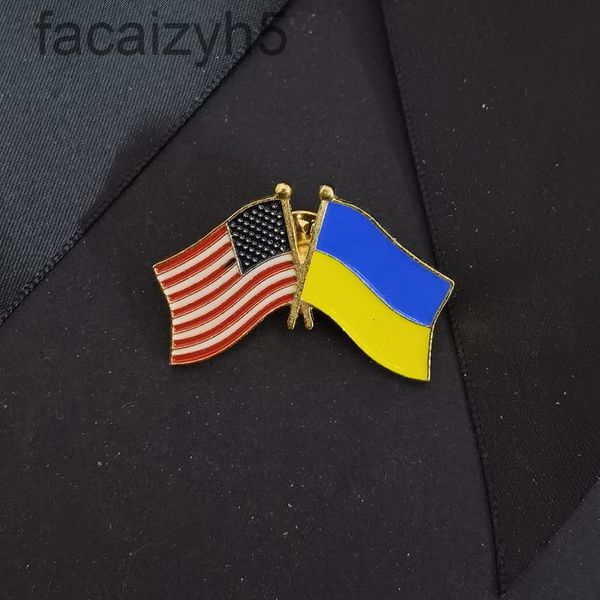 other fashion accessories designer eu friendship brooch stripe national flag british m-shaped single side metal oil dripping n2at, Silver
other fashion accessories designer eu friendship brooch stripe national flag british m-shaped single side metal oil dripping n2at, Silver