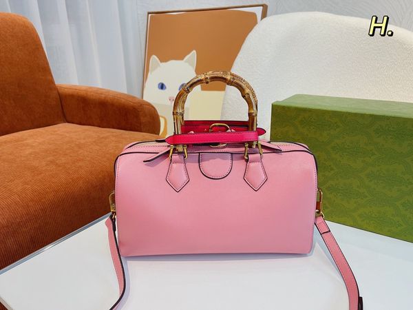 women's designers shoulder bag luxury bag tote purse handbag message bags cluth brand classic genuine leather flap crossbody 30*12*16cm
women's designers shoulder bag luxury bag tote purse handbag message bags cluth brand classic genuine leather flap crossbody 30*12*16cm