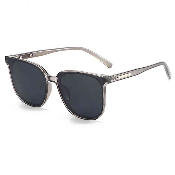 sunglasses fashion tr frame women's personalized ins korean men's anti ultraviolet polarized sun shading, White;black
sunglasses fashion tr frame women's personalized ins korean men's anti ultraviolet polarized sun shading, White;black