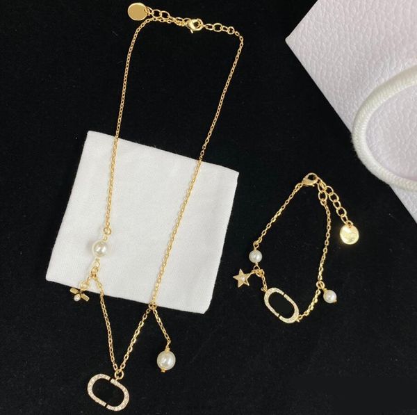 women fashion gold choker necklace luxury designer pearl necklaces bracelet link chain for lady party wedding jewelry gift with box, Silver 
women fashion gold choker necklace luxury designer pearl necklaces bracelet link chain for lady party wedding jewelry gift with box, Silver