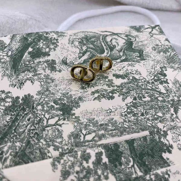 classic letters round earrings women's simple small light gold versatile earrings us design jewelry, Golden
classic letters round earrings women's simple small light gold versatile earrings us design jewelry, Golden