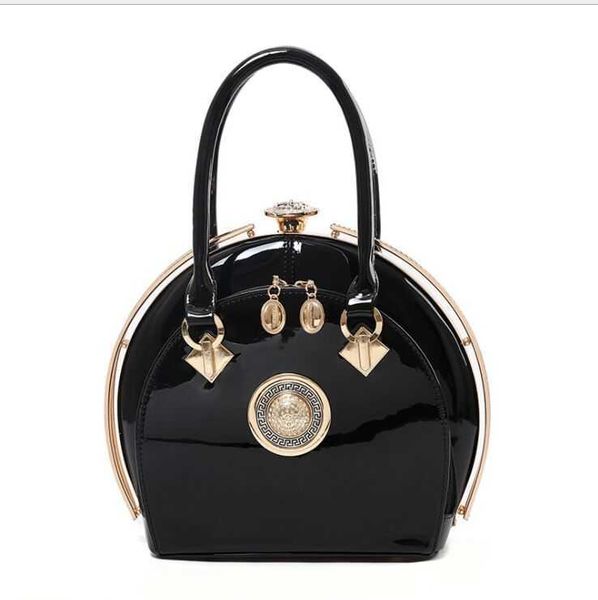 ladies bags 2021 new shiny leather handbags noble fashion trend large capacity mother bag factory direct hair
ladies bags 2021 new shiny leather handbags noble fashion trend large capacity mother bag factory direct hair