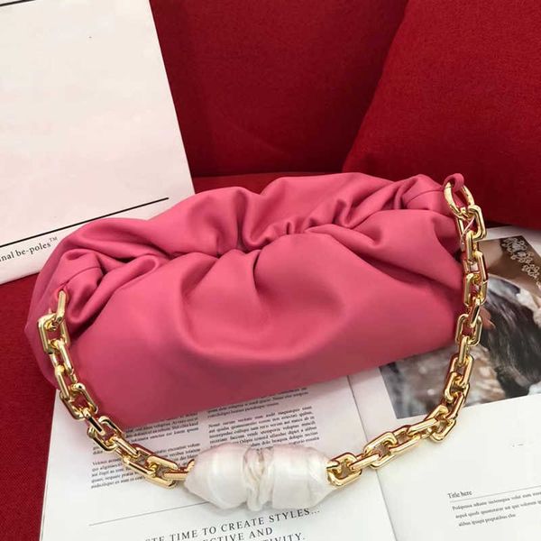yuchengbags 2022fashion clutch bag women bags shoulder bages many bright colors to choose soft cloud bagss with thick gold chain hobos handb
yuchengbags 2022fashion clutch bag women bags shoulder bages many bright colors to choose soft cloud bagss with thick gold chain hobos handb