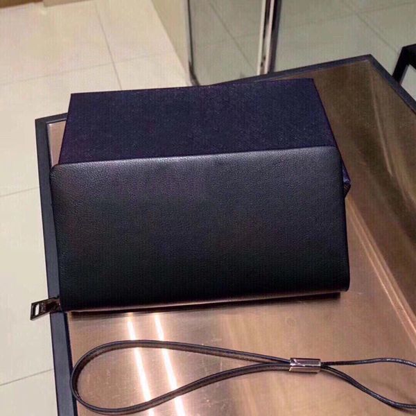 designer mens bag fashion briefcase handbag leather business pure black medium wholesale handbag, Red;black
designer mens bag fashion briefcase handbag leather business pure black medium wholesale handbag, Red;black