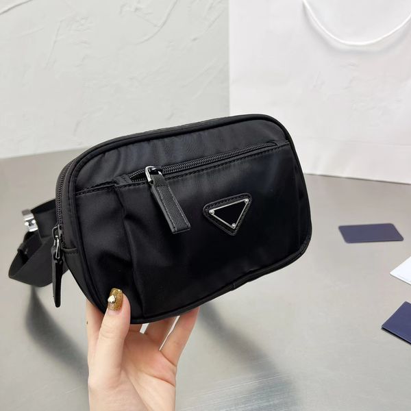 designers fanny pack luxurys men waist bags designer bumbag classic crossbody shoulder packbag bumbags belt wallet black versatile leisure s
designers fanny pack luxurys men waist bags designer bumbag classic crossbody shoulder packbag bumbags belt wallet black versatile leisure s