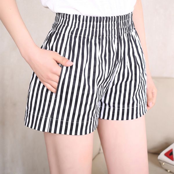 2022 wholesale womens shorts plump girls plus size casual pants students slimming outer wear vertical stripes high waist wide leg p, White;black
2022 wholesale womens shorts plump girls plus size casual pants students slimming outer wear vertical stripes high waist wide leg p, White;black