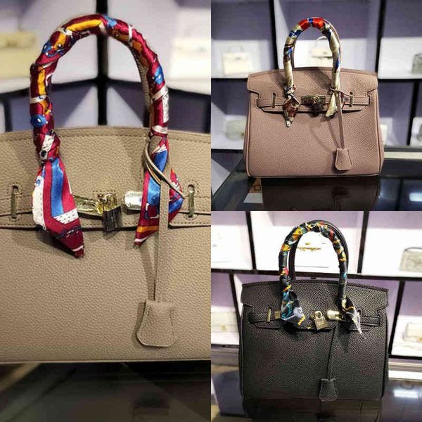 luxury women birkinss handbags platinum 2022 leather lychee pattern bag cowhide bride wedding women's one shoulder portable large capac
luxury women birkinss handbags platinum 2022 leather lychee pattern bag cowhide bride wedding women's one shoulder portable large capac