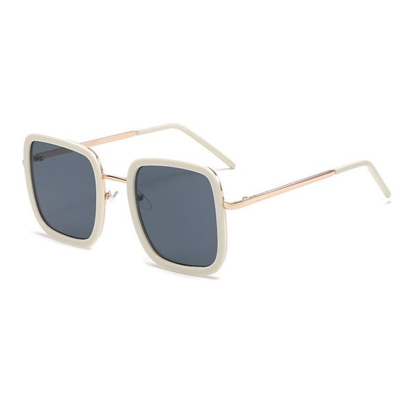 Large Frame Sunglasses Women's Korean Fashion Metal Eyewear Men's Street Shot Glasses 2022
Large Frame Sunglasses Women's Korean Fashion Metal Eyewear Men's Street Shot Glasses 2022