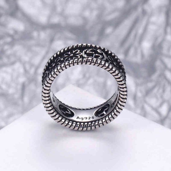 2023 designer new fashion jewelry hollowed out double fried dough twist daisy ring 925 silver fashion old hip hop couple rings
2023 designer new fashion jewelry hollowed out double fried dough twist daisy ring 925 silver fashion old hip hop couple rings
