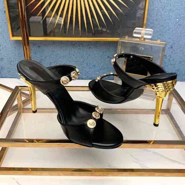 sandals luxury designer fashion women shoes high heels toe sandal sliders pumps woman's with correct flower box dustbag large size35-42, Black
sandals luxury designer fashion women shoes high heels toe sandal sliders pumps woman's with correct flower box dustbag large size35-42, Black