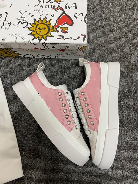 2022 vintage suede boots casual shoes men women calfskin sneakers fashion increasing platform shoe leather trainers 39-46 0519, Black
2022 vintage suede boots casual shoes men women calfskin sneakers fashion increasing platform shoe leather trainers 39-46 0519, Black