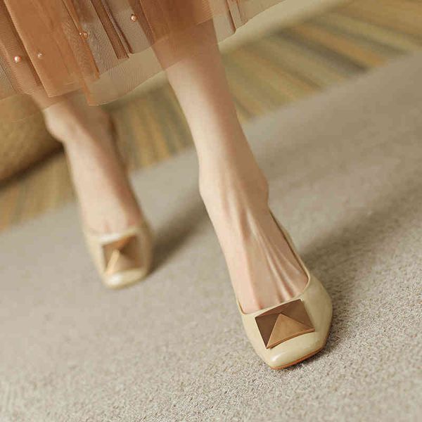 sandals spring shoes children's fashion style patent leather square head shallow mouth cover foot high heel single shoe women's th, Black 
sandals spring shoes children's fashion style patent leather square head shallow mouth cover foot high heel single shoe women's th, Black