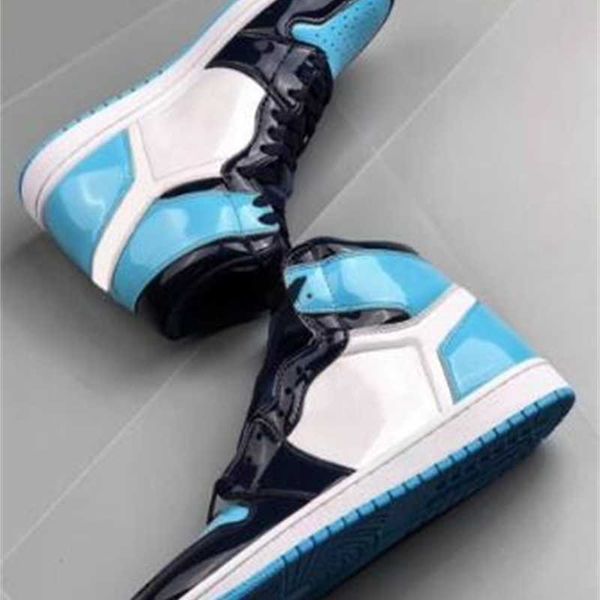 1s high og blue chill mens&womens basketball shoes 1 unc patent wmns asg obsidian outdoor boots all-star game sneaker
1s high og blue chill mens&womens basketball shoes 1 unc patent wmns asg obsidian outdoor boots all-star game sneaker