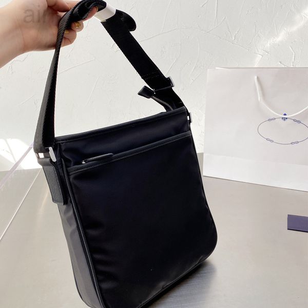 mens messenger bag designer wallet handbags purse high-end boutique black crossbody travel shoulder bags work office school college satchel
mens messenger bag designer wallet handbags purse high-end boutique black crossbody travel shoulder bags work office school college satchel