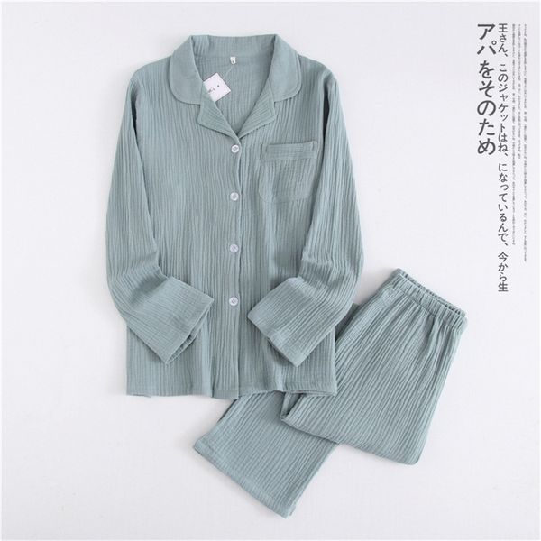 japanese cotton crepe men's long-sleeved + trousers pajamas spring and autumn thin couple home service suit ladies 220329, Black;red
japanese cotton crepe men's long-sleeved + trousers pajamas spring and autumn thin couple home service suit ladies 220329, Black;red