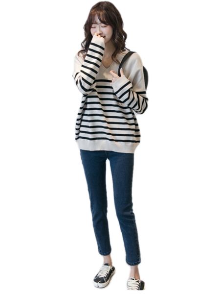 autumn new maternity wear v-neck tees striped sweater fashion versatile slim maternity leggings knitwear, White
autumn new maternity wear v-neck tees striped sweater fashion versatile slim maternity leggings knitwear, White