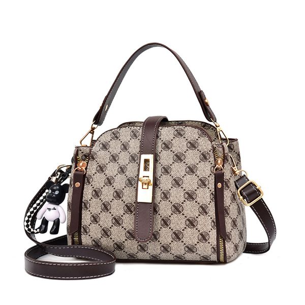 women's spring and summer new trend retro style messenger bag korean version of personality explosion shoulder bag
women's spring and summer new trend retro style messenger bag korean version of personality explosion shoulder bag
