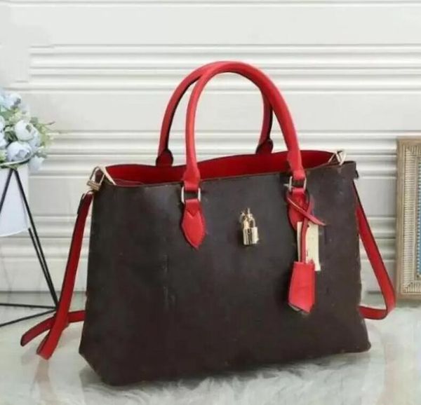 luxurys designers totes shoulder bag fashion designer women's wallet handbags purses women brand flower leather bags
luxurys designers totes shoulder bag fashion designer women's wallet handbags purses women brand flower leather bags