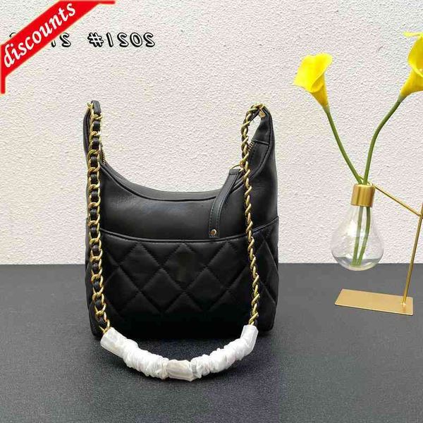 2021 design luxury woman's brand letter plaid shoulder chain cc bag lambskin handbag vintage messenger bags real leather le boy 2.55 fl, Black;red
2021 design luxury woman's brand letter plaid shoulder chain cc bag lambskin handbag vintage messenger bags real leather le boy 2.55 fl, Black;red