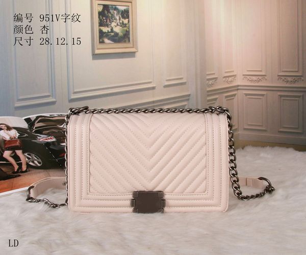 22ss crush gold ball classic mini flap quilted bags turn lock adjustable shoulder strap crosbody cosmetic case luxury designer rectangle han
22ss crush gold ball classic mini flap quilted bags turn lock adjustable shoulder strap crosbody cosmetic case luxury designer rectangle han