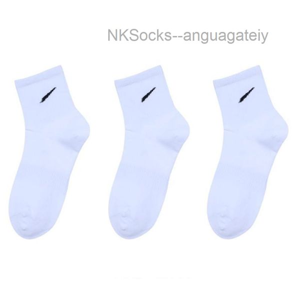 fashion men's classic socks gift box stockings hook brand black white gray medium tube sports cotton sweat absorbing sock men women lux
fashion men's classic socks gift box stockings hook brand black white gray medium tube sports cotton sweat absorbing sock men women lux
