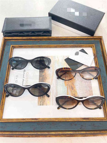new sunglasses net red same ch5416 small frame personalized fashion women luxury eyewear vintage eyeglasses movement, White;black
new sunglasses net red same ch5416 small frame personalized fashion women luxury eyewear vintage eyeglasses movement, White;black