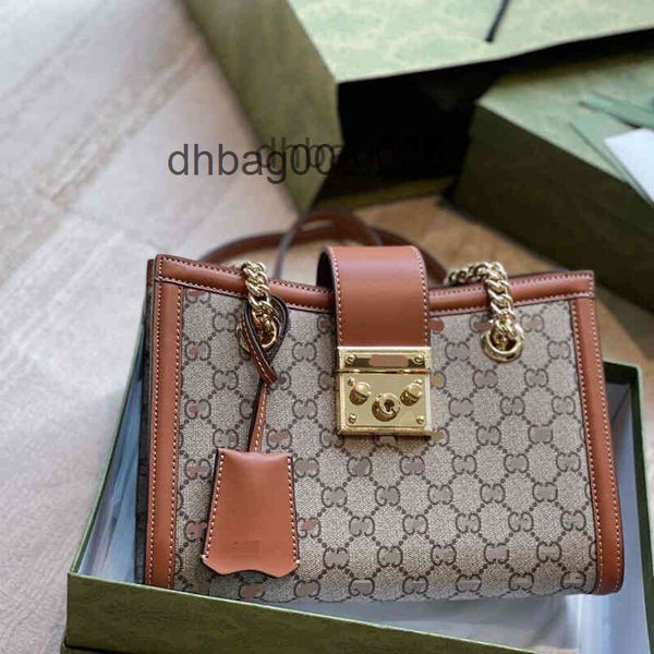 handbag designer bags women 2022 fashion women's padlock chain shoulder strap single shoulder messenger bag small lock
handbag designer bags women 2022 fashion women's padlock chain shoulder strap single shoulder messenger bag small lock