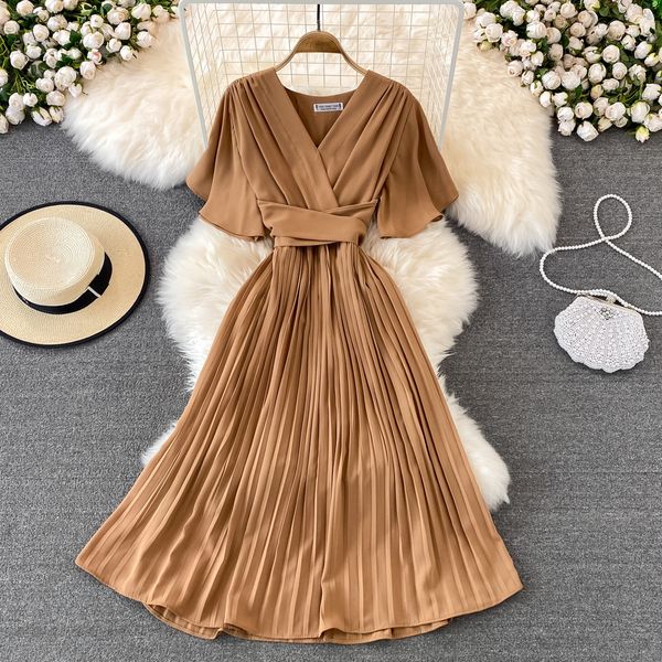 basic casual dresses belted short-sleeve dress women's solid color v-neck lace-up waist slim pleated office lady vestidos de mujercasua, Black;gray
basic casual dresses belted short-sleeve dress women's solid color v-neck lace-up waist slim pleated office lady vestidos de mujercasua, Black;gray